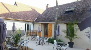 À la table du puisard - La terrasse