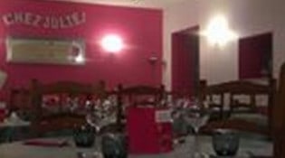 Chez Julie - La salle