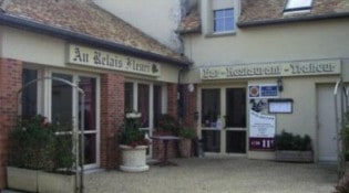 Au Relai Fleuri - Le restaurant