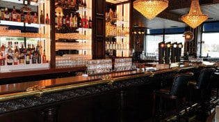 Au bureau - le bar