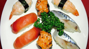 Hoki Sushi - Un plat