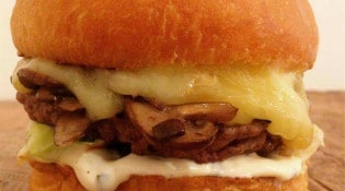 Resto'Chaud - Un burger