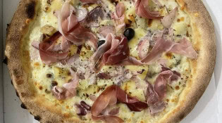 Pizza Borell’ - Une pizza