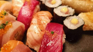 Le Red - des sushis