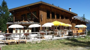 Le Grizzli - La façade du restaurant