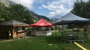 Un air 2 bar - Une autre vue de la terrasse