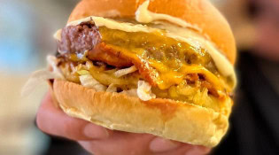 The Roster - Un burger