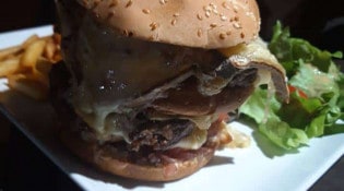 Le Cercle d'Or - Un burger