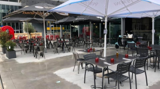 P Com Pizza - La terrasse