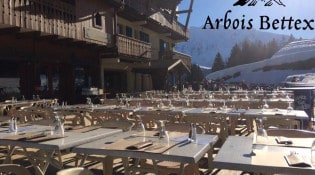 Arbois Bettex - La terrasse