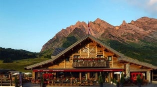 Les Rhodos - La façade du restaurant