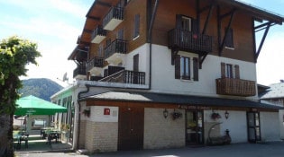 Le Bellevue - La façade du restaurant