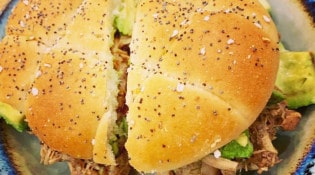 Mikuna - Un burger 