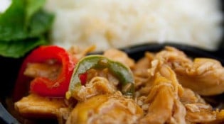 Yumi Bao - Poulet au gingembre