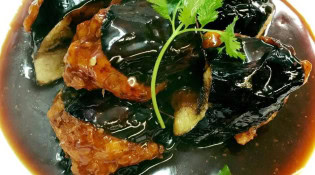 Fong Lai - Aubergine farcis aux crevettes