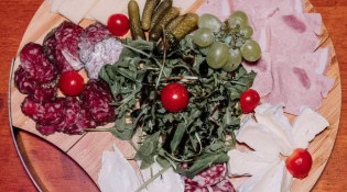 Le Marilyn - Une planche de charcuteries et  de fromages