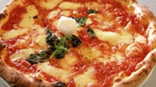 Delfino - Une pizza