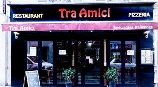 Tra Amici - La façade du restaurant