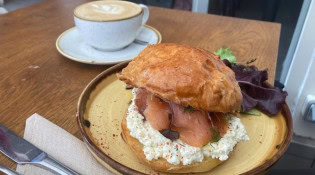 Inform Café - Un burger
