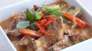 Thaï at Home - La curry rouge au lait de coco.