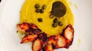 Étsi - Poulpe grillé, fava et câpres