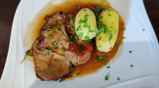 Le Saint Fargeau - Un plat