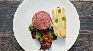 Marcel Apéro Bistro - Un plat