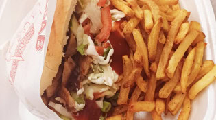 Mamedov Kebab - Un sandwich, frites