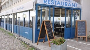 Le Homard Bleu - la terrasse