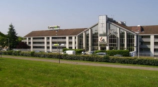 Campanile - La façade du restaurant