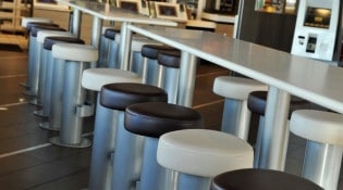 Mc Donald's - La salle de restauration