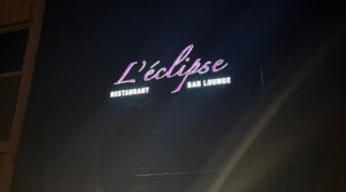 L'eclipse - La façade