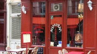 Délice de Agra - Le restaurant et sa terrasse