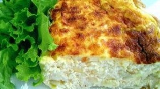 Maison Bernot - Quiche aux poireaux et salade.