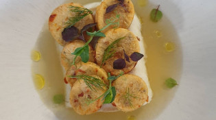 Yuta - Cabillaud, croustillant de tomates séchées et câpres