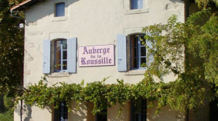 La Roussille - La façade du restaurant