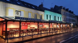 Bistrot de St Val - La façade du restaurant