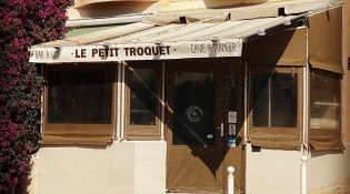 Le Petit Troquet - La façade