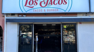 Los Tacos - La façade