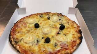 Maxelo - Une pizza