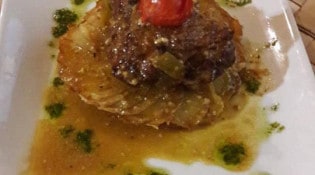 Ecce Terra - Poulet Coco sur feuilleté de pomme de terre