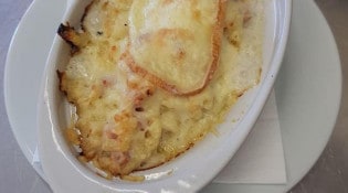 Au bon accueil - Gratin de pâte au maroilles