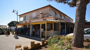 Le Pittos by Cornu - La façade du restaurant