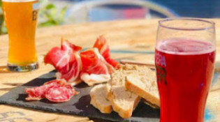 Le bistrô et burger français - Une assiette