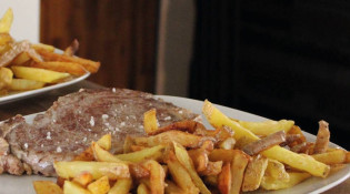 Le bistrô et burger français - entrecôte et frites