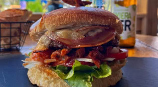 Food Corner - Un burger