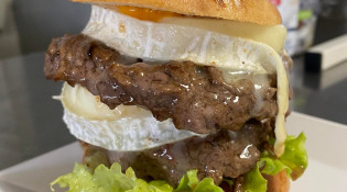 Snack 210 - Un burger
