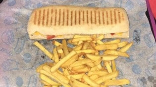 1971 corner café - Panini et frites 