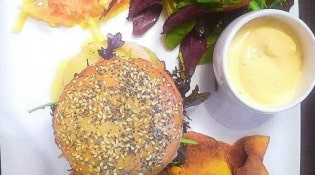 Les Palmiers - Un burger