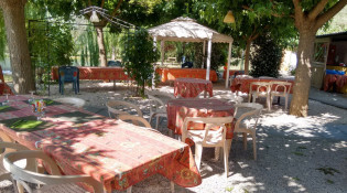 Auberge Du Lac - La terrasse